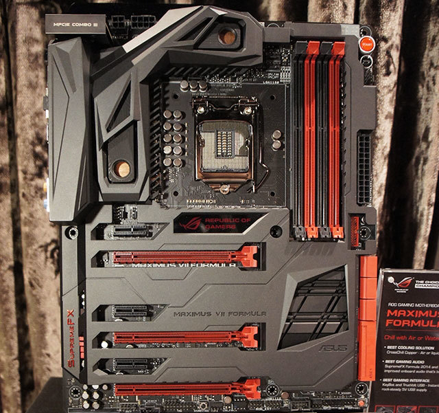 Maximus_VII_Formula_Crossblade_Ranger_and_Impact_of_ASUS_ROG_2.jpg