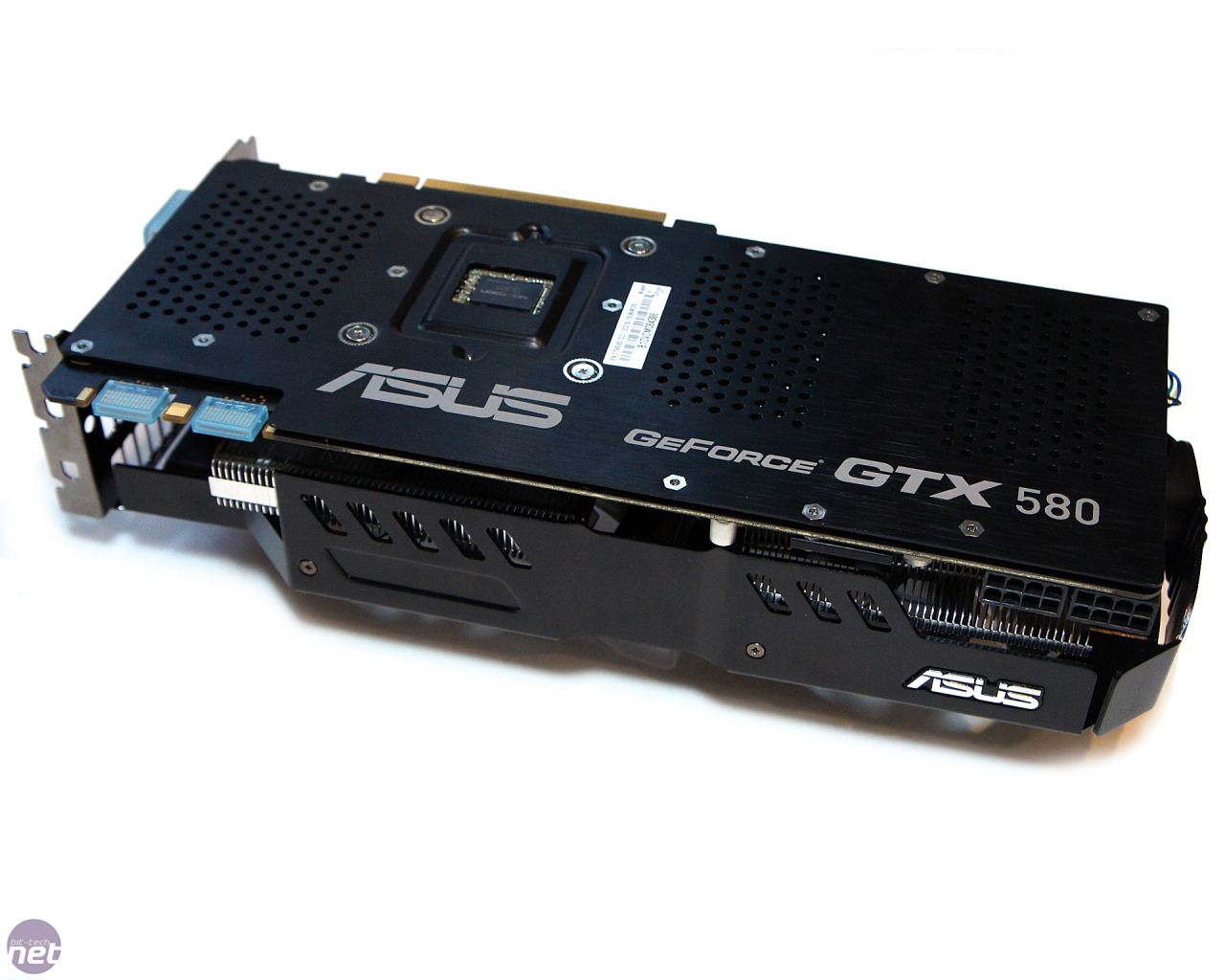 asus_gtx_580_directcuii_3.jpg