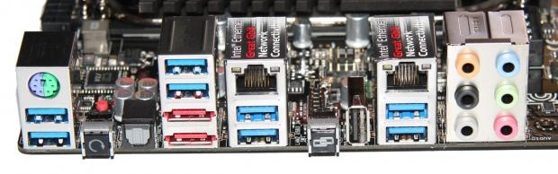 4233_17_asus_maximus_iv_extreme_z_intel_z68_motherboard_review.jpg