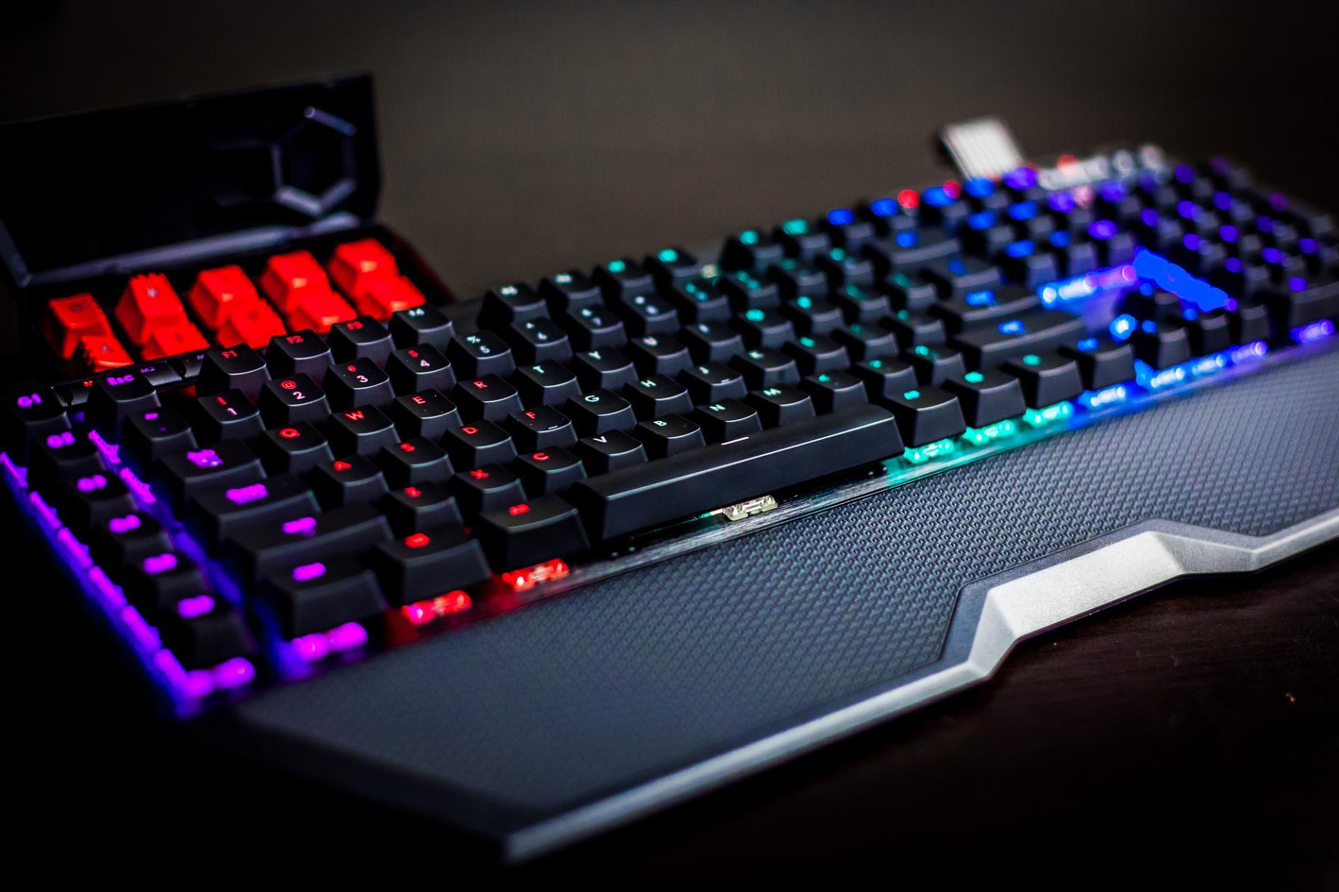 gskill_km780_ripjaws_keyboard_review_1.jpg