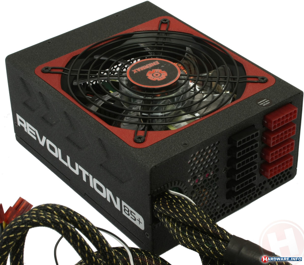 enermax_revolution_85_1050w.jpg