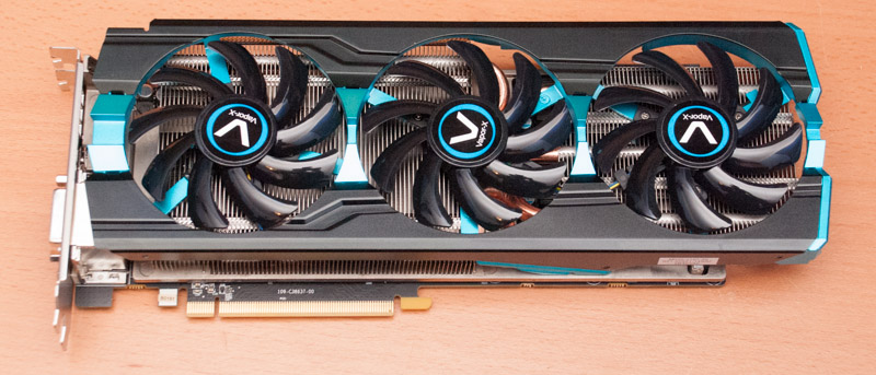 Sapphire_R9_280X_VaporX_TriX_6.jpg