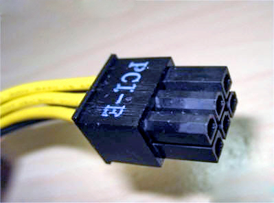 pci_e_power_connector_2.jpg