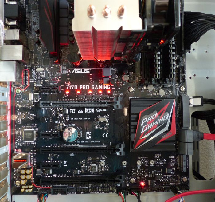 asus_z170_pro_gaming_motherboard_unboxing_12.jpg