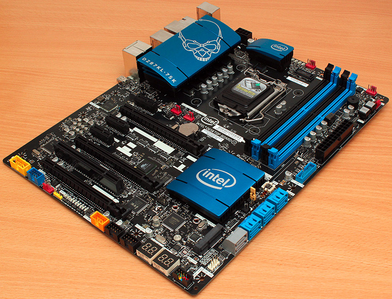 Intel_X87_LGA_1150_Motherboard_Previewed_Online_2.jpg