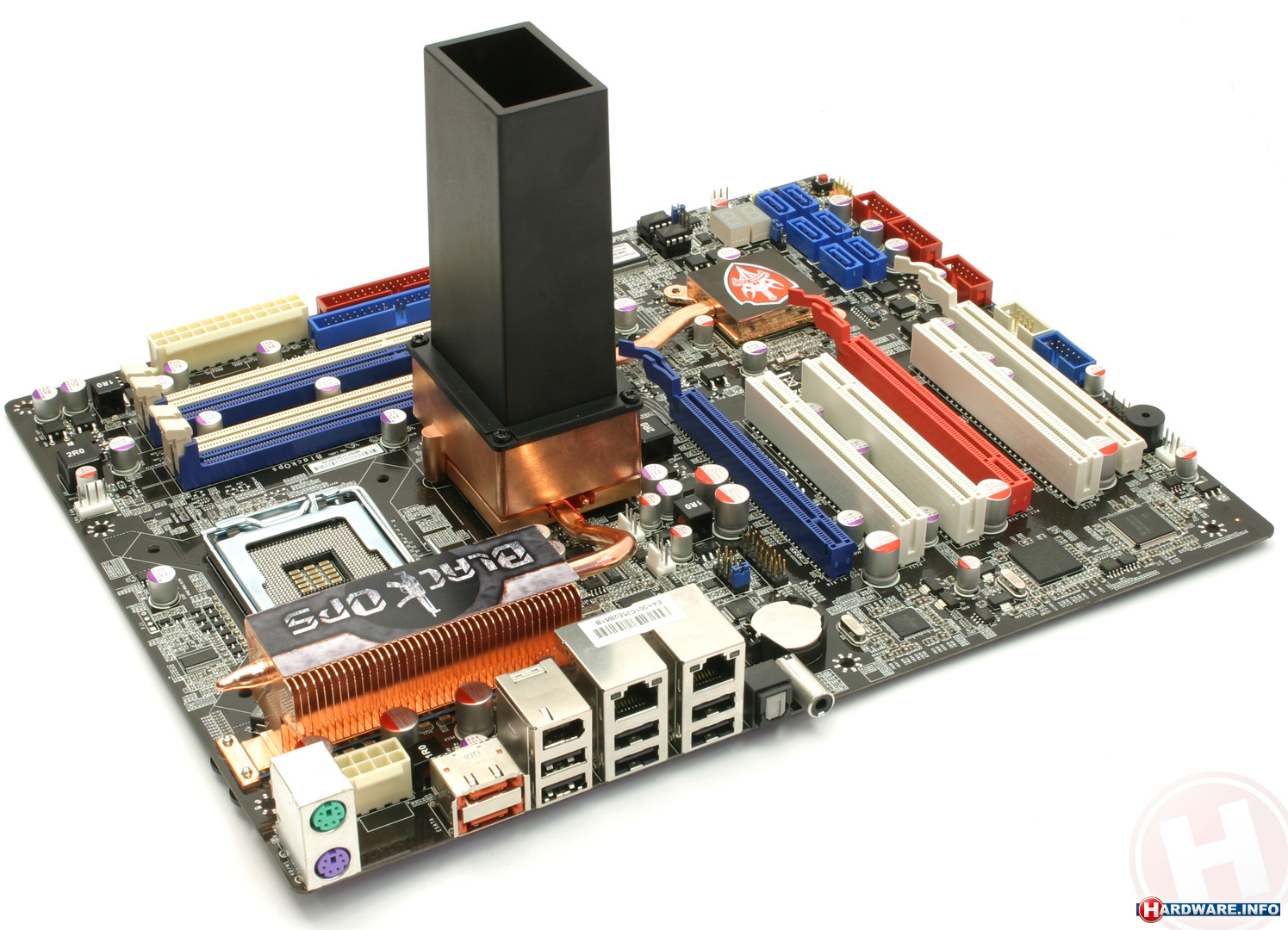 foxconn_blackops.jpg