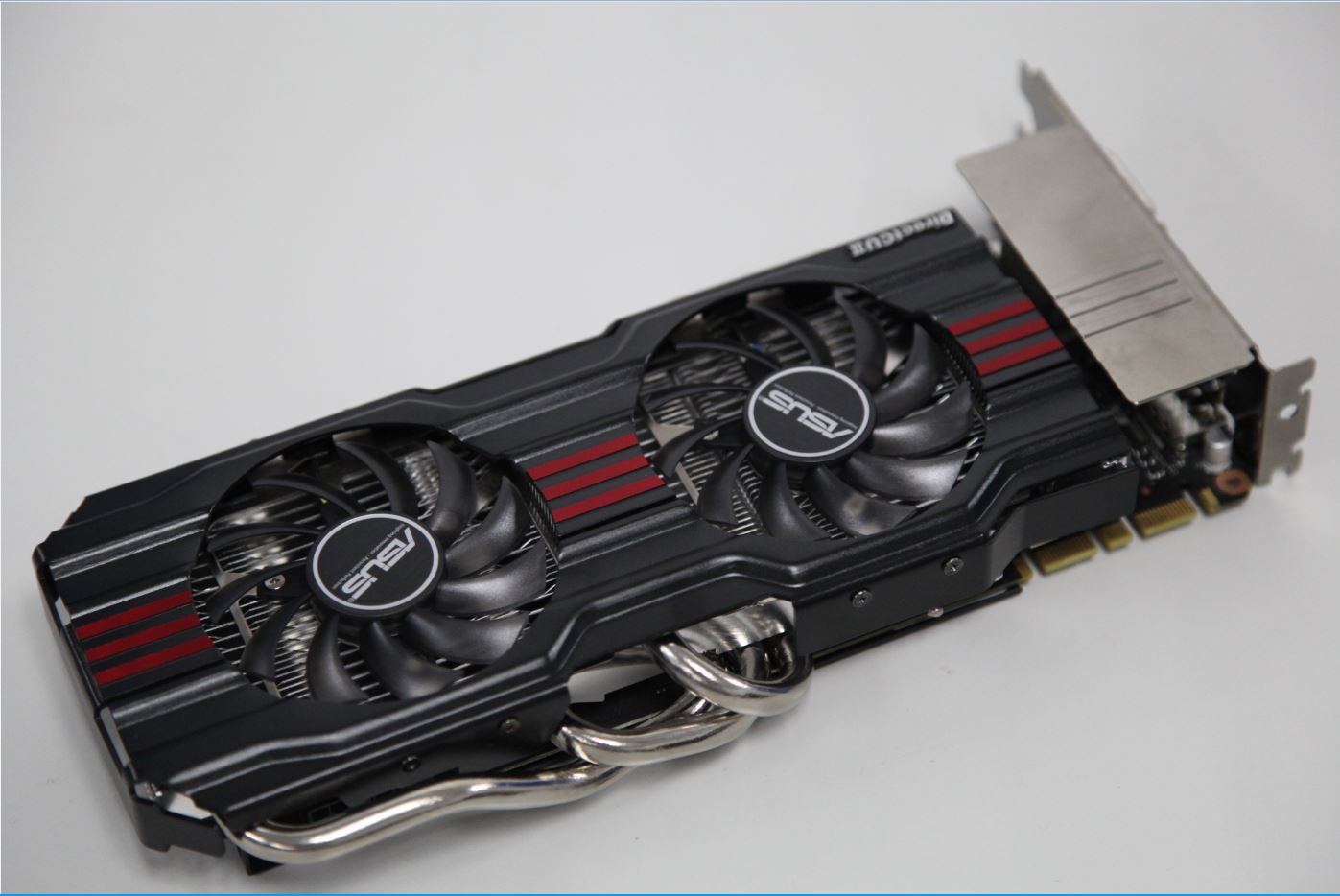 GTX_680_DC_II_4_GB.jpg