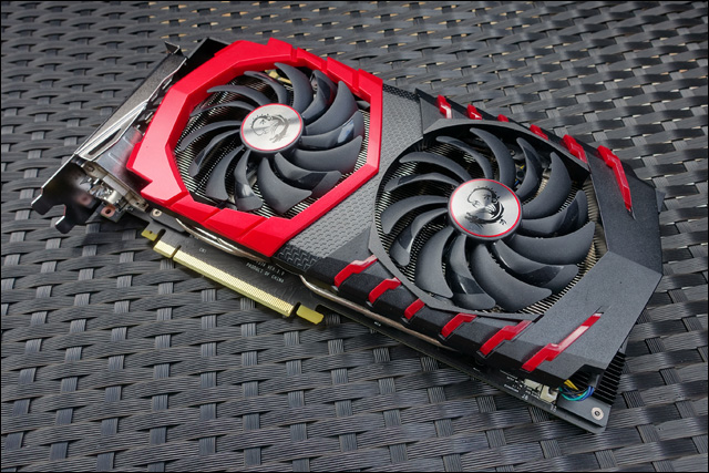 GTX_1080_GAMINGZ_8.JPG