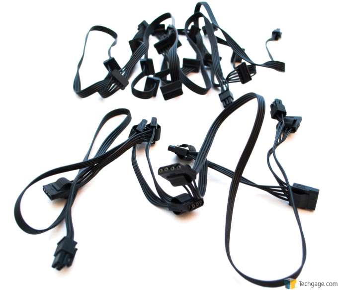 thermaltake_toughpower_tp1500g_04_thumb.jpg