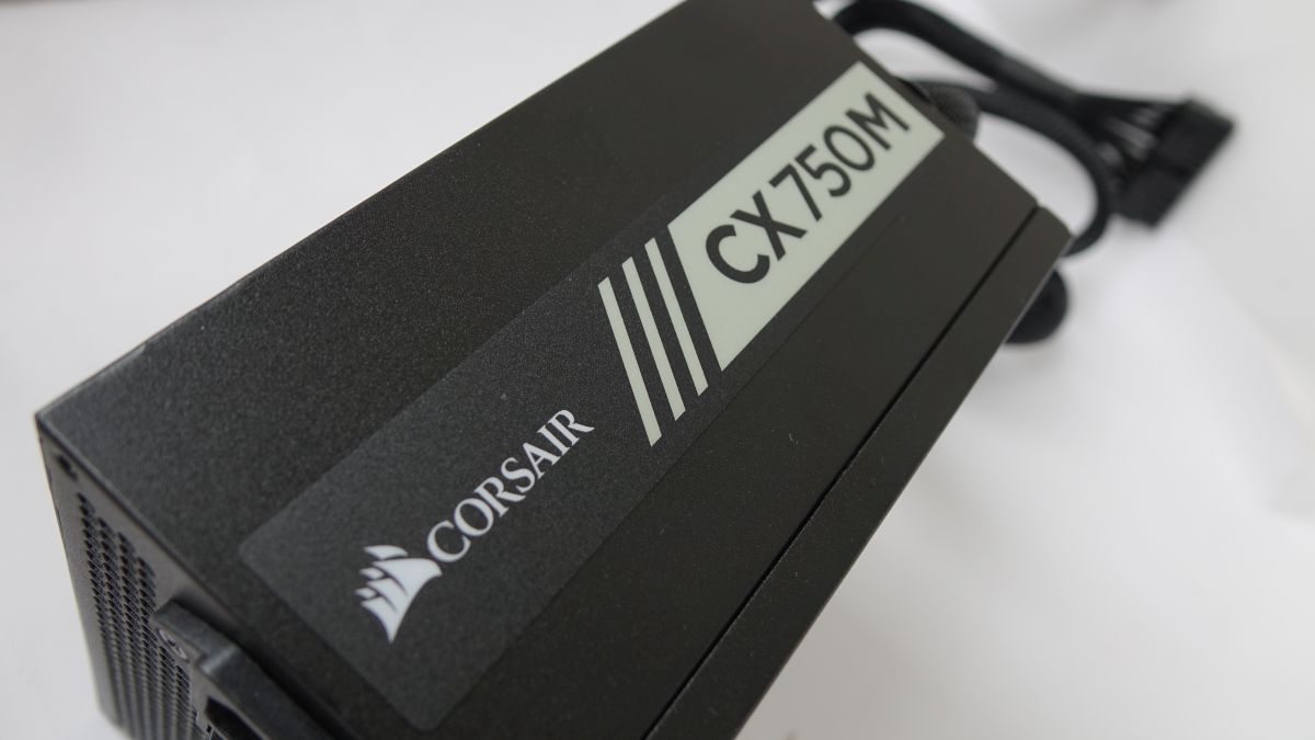CORSAIR_750M.jpg