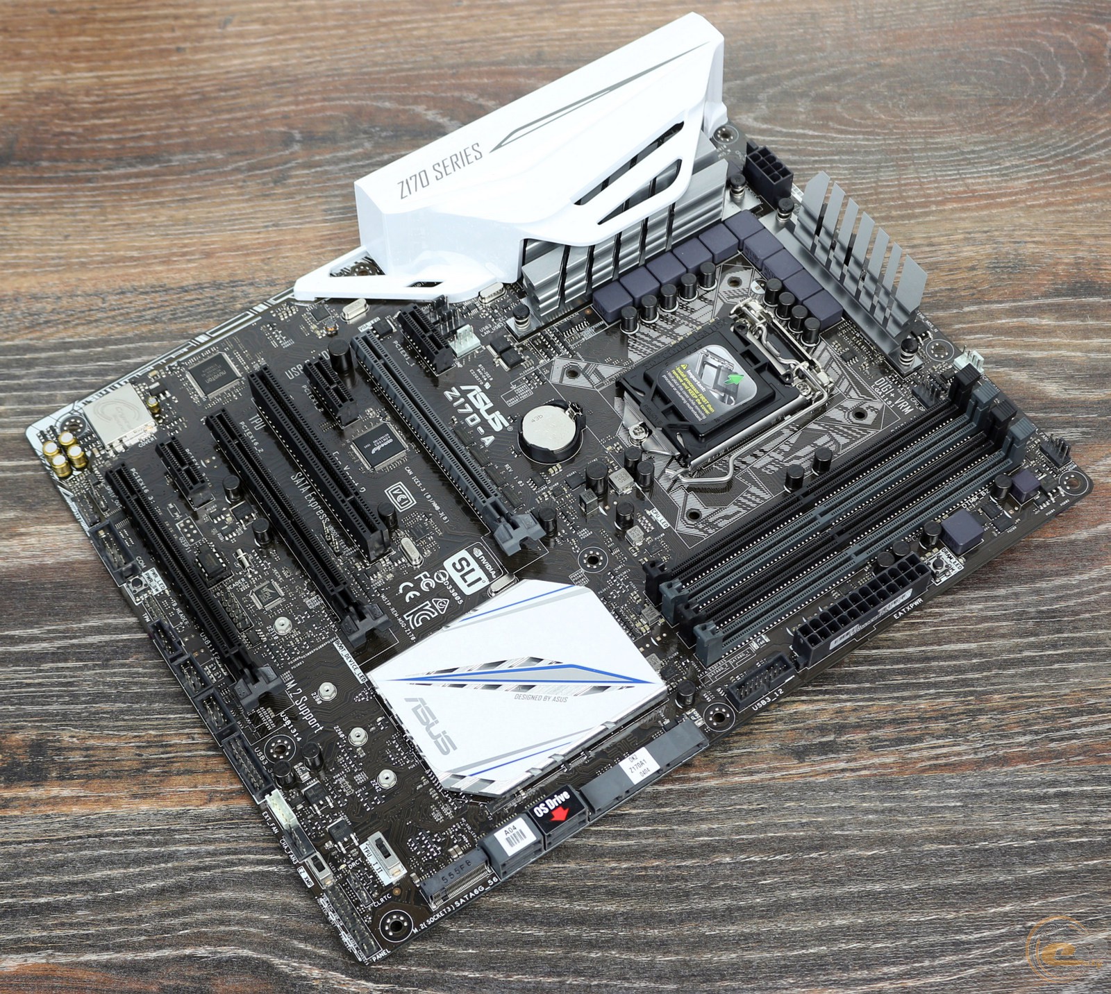 01_asus_z170_a.jpg