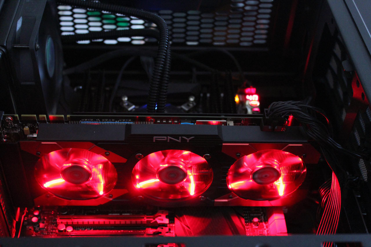 pny_gtx_1070_oc_gaming_19.jpg