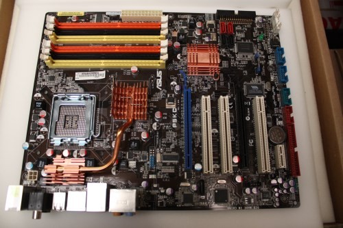 Asus_P5KC_Socket_LGA775.jpg