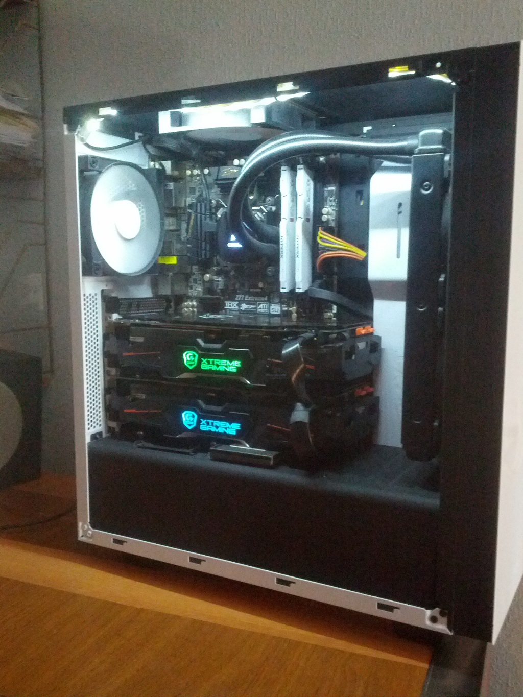mycase4.jpg