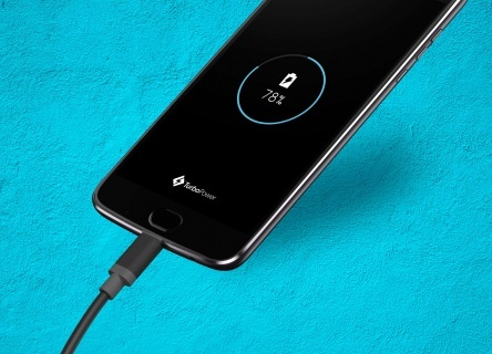 moto_z2play_featgrid_battery_m_en.jpg