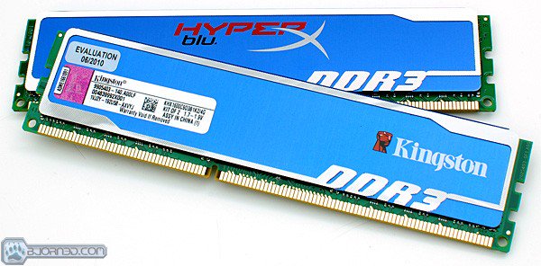 kingston_hyperx_blu_05.jpg