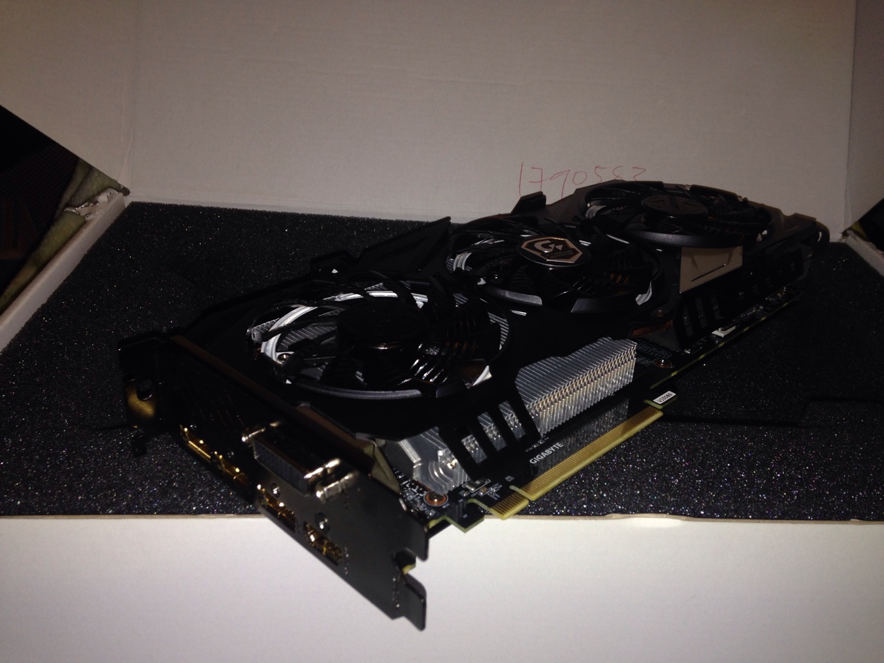 970.jpg