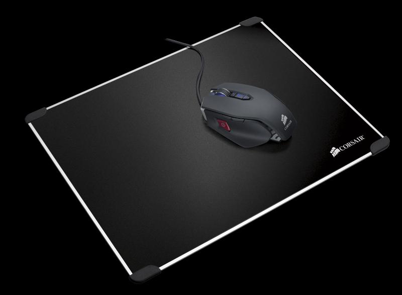 corsair_vengeance_mm600_dual_sided_gaming_mouse_mat_cwchoo85_1308_19_cwchoo85_7.jpg