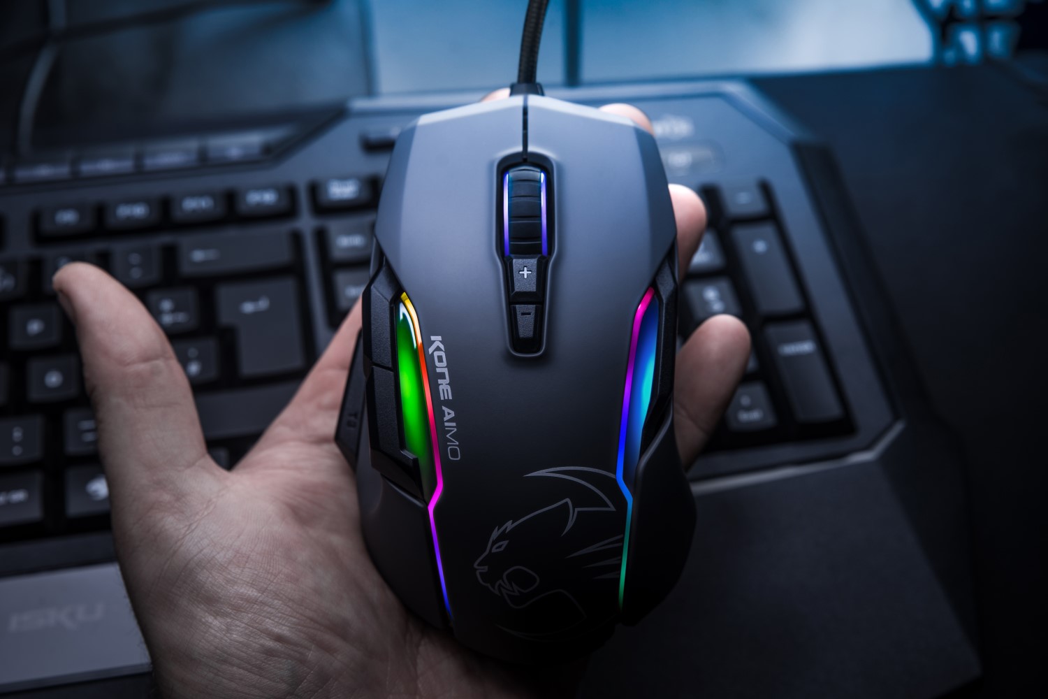 roccat_kone_aimo_2.jpg