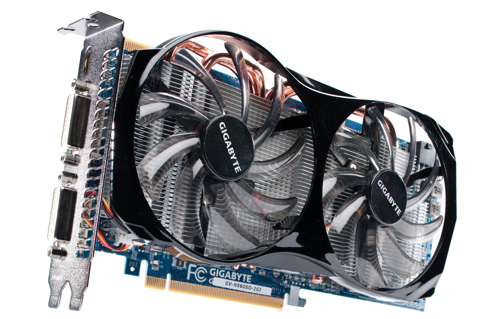 Geforce gtx 560. Видеокарта Gigabyte 560 ti. Видеокарта NVIDIA 560 ti Gigabyte. GTX 560 Gigabyte Windforce. Видеокарта GTX 560 1gb Gigabyte.