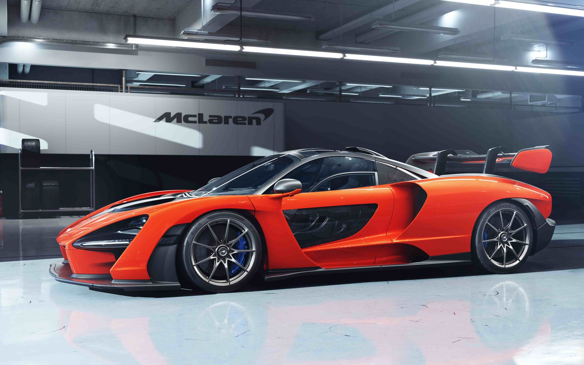 318659_2018_McLaren_Senna.jpg