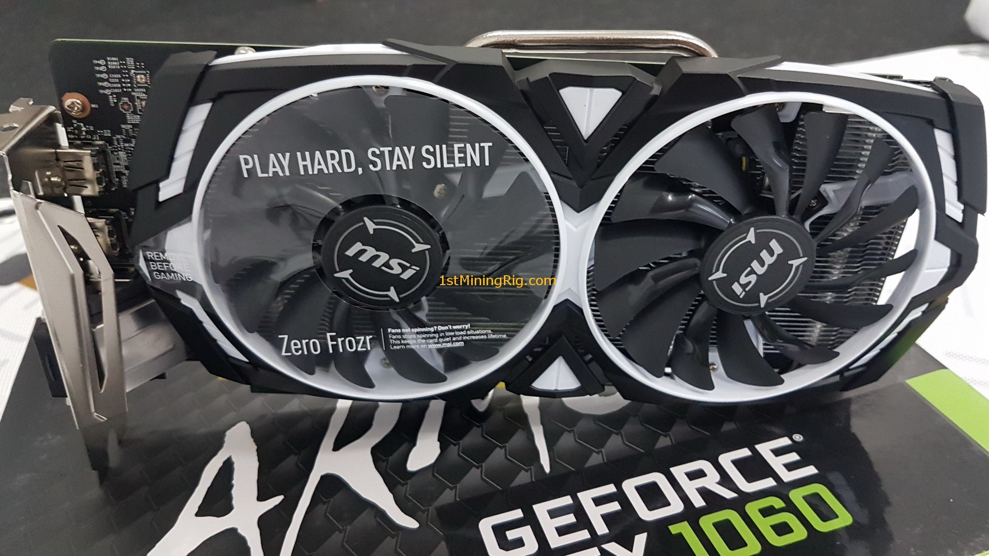MSI_GTX_1060_3GB_Armor_fans.jpg