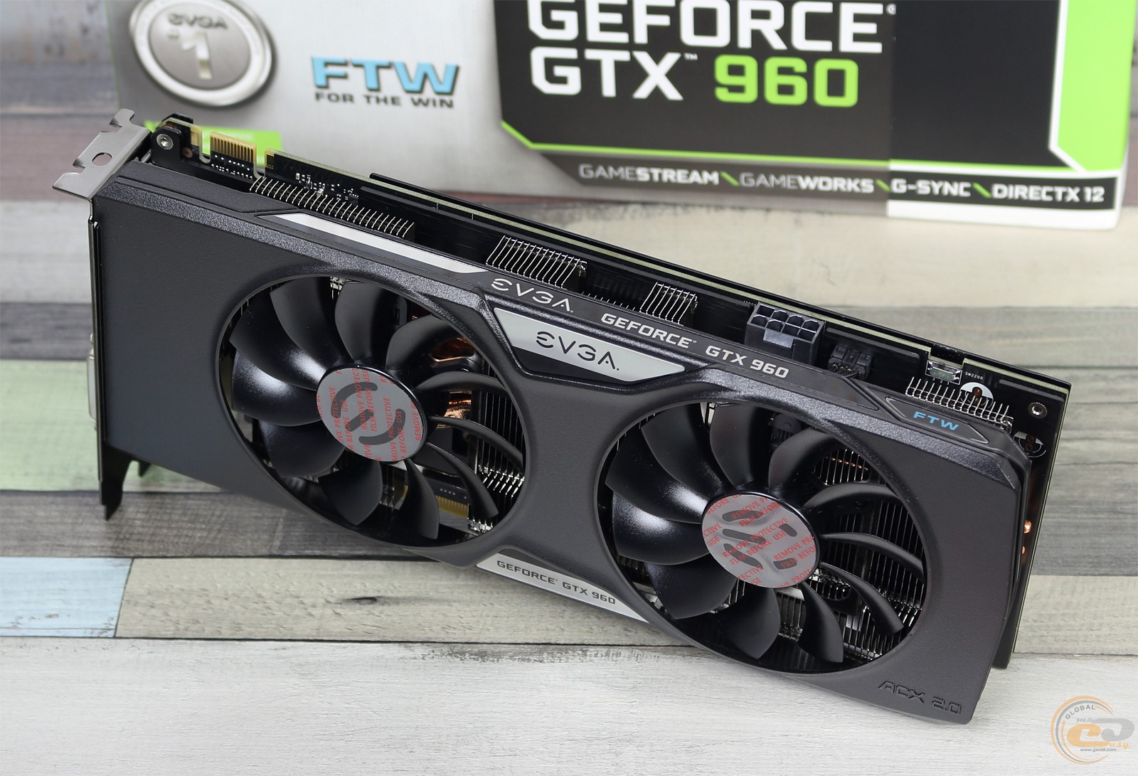01_evga_geforce_gtx_960_ftw_gaming_acx_2_0_.jpg