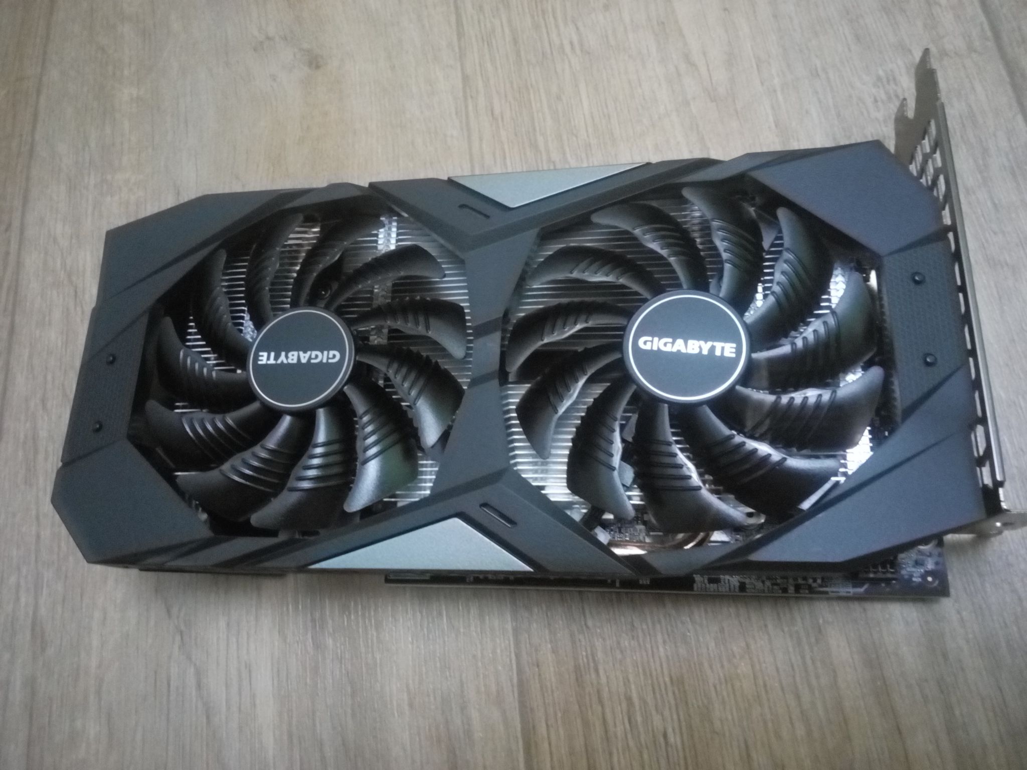 GeForce_GTX_1660_OC2.jpg