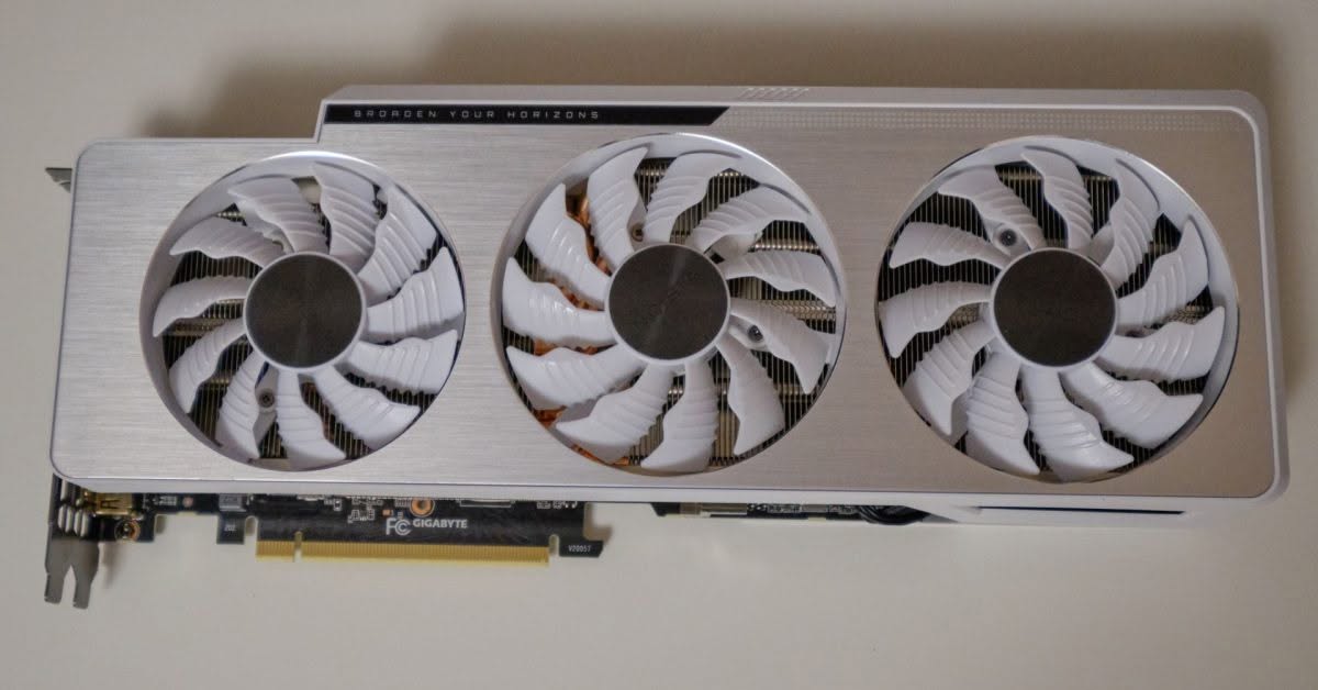 3080_vision_white_gigabyte.jpg