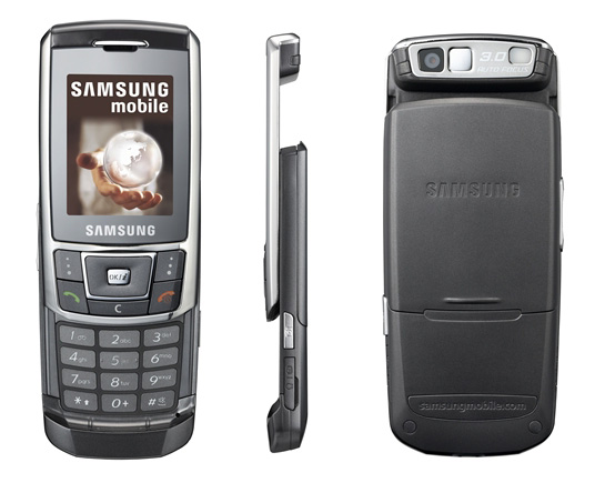Samsung_D900i_3.jpg
