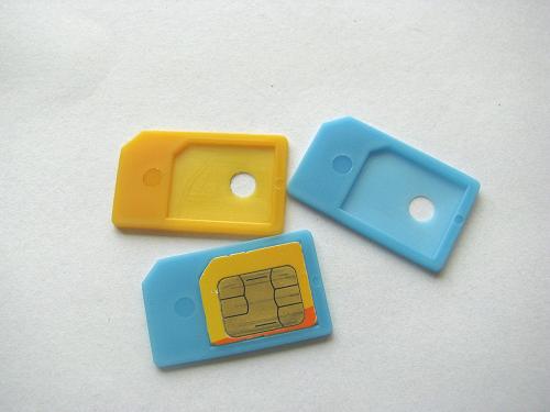 Sim_card_adaptor_for_Iphone_4G_3.jpg