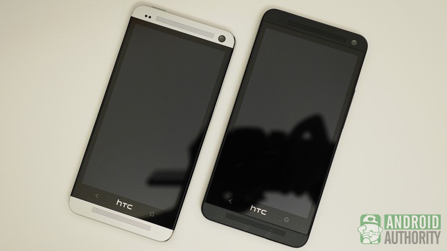 htc_one_glacial_silver_vs_stealth_black_aa_both_front.jpg