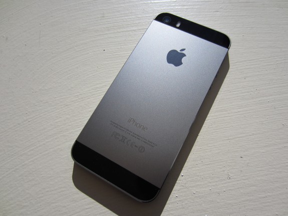 iphone_5s_space_gray_3_575x431.jpg