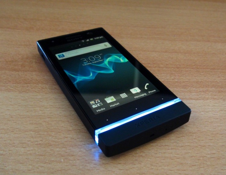 Sony_Xperia_U_Review_11.jpg