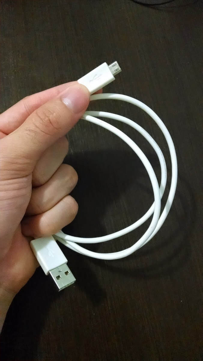 carregador_original_motorola_moto_x_x2_cabo_usb_20407_MLB20191111878_112014_F.jpg