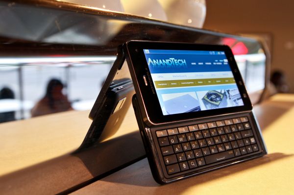 moto_droid31.jpg