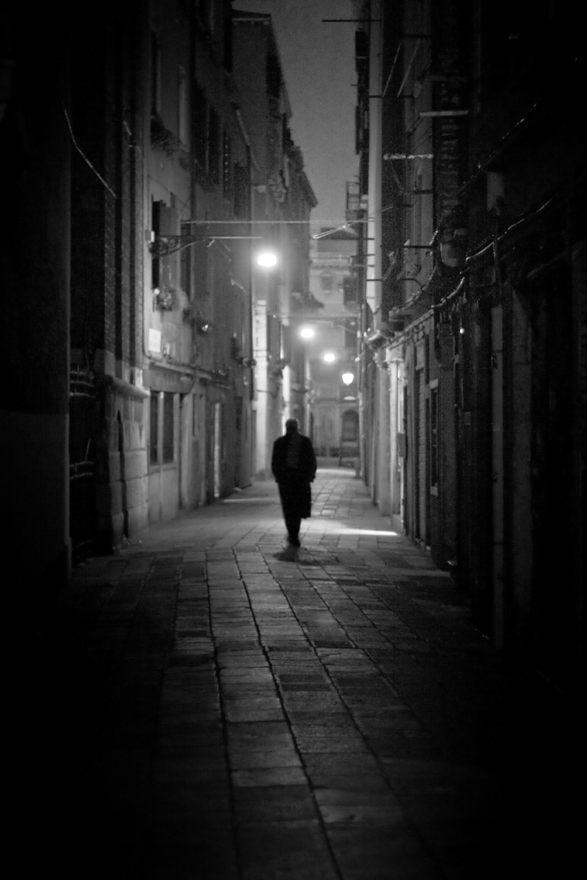 00548_BG.jpg