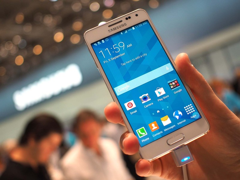 samsung_galaxy_alpha_hero.jpg