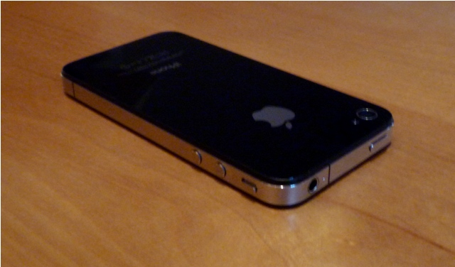 IPhone_4_back_and_sides.JPG