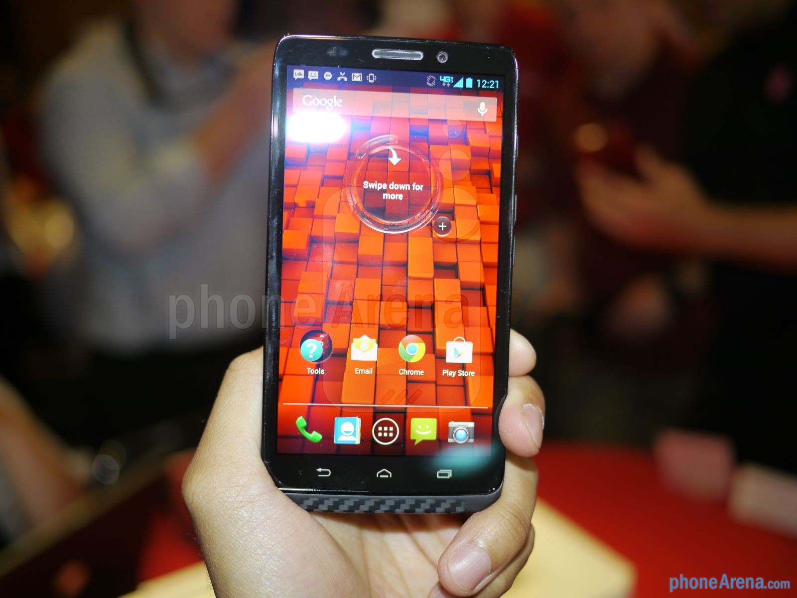 Motorola_DROID_MAXX_hands_on.jpg