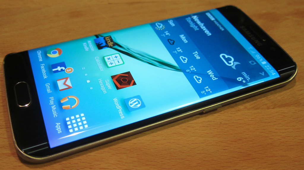 samsung_galaxy_s6_edge_first_feature.jpg