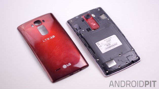 lg_g_flex_2_battery_w628.JPG
