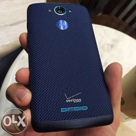 222288410_2_644x461_motorola_droid_turbo_sapphire_blue_32gb_limited_edition_fotografii_rev001.jpg