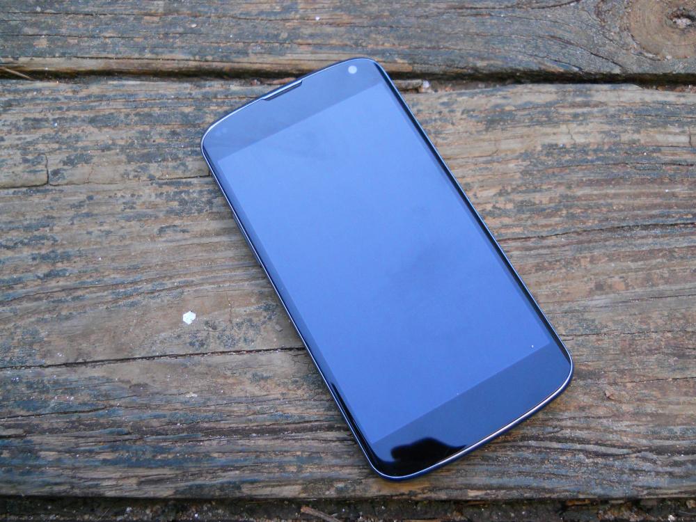 nexus_4_hardware1.jpg