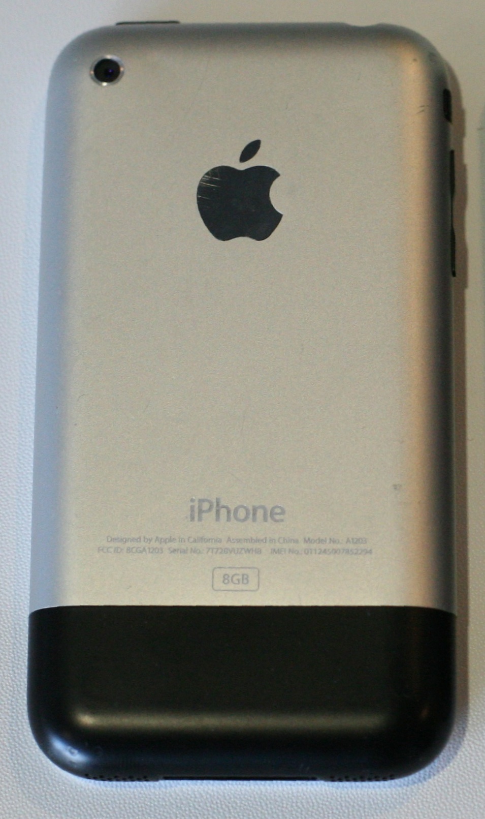 Original_iPhone_rear.jpg