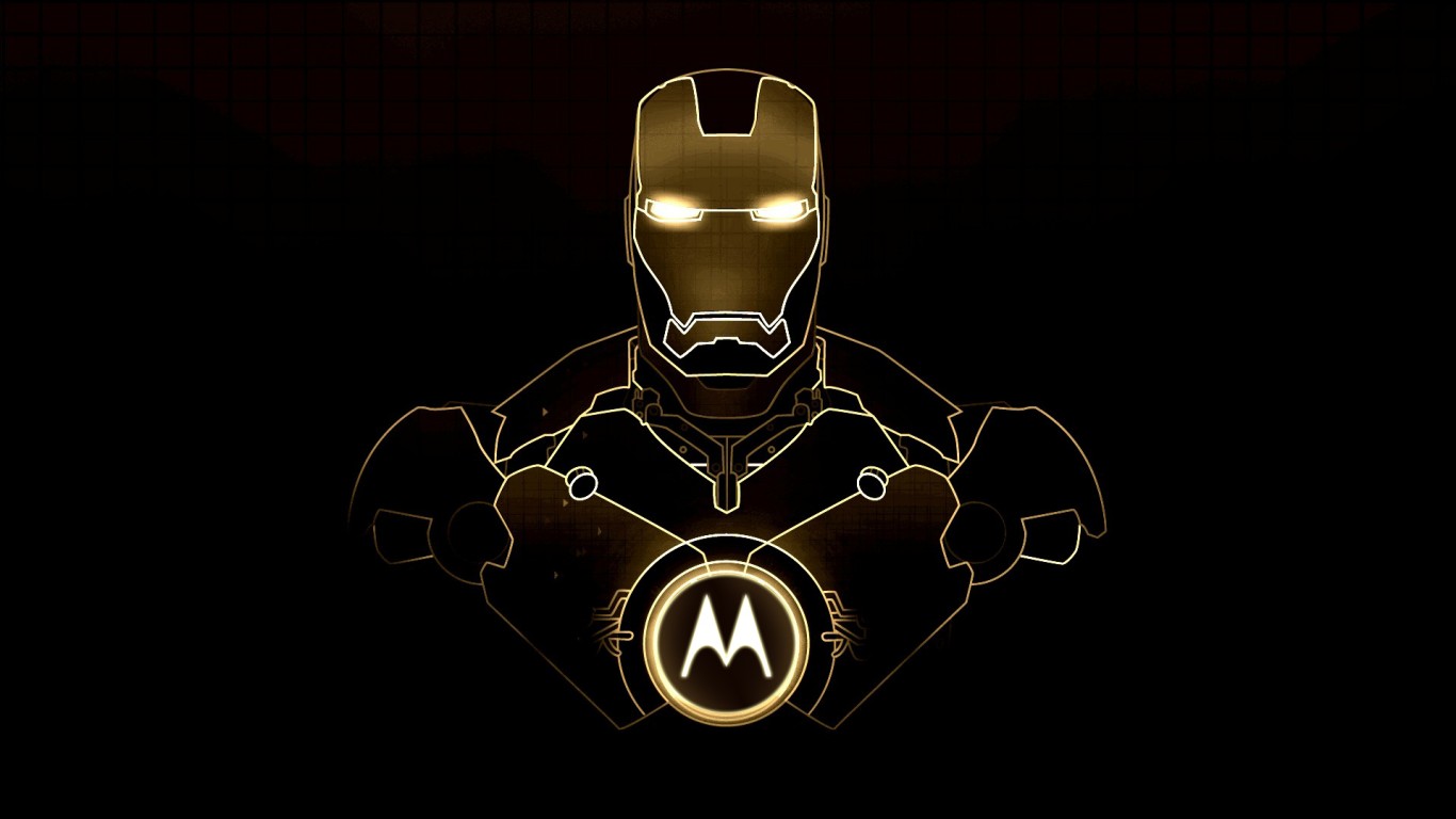 iron_man_animated_wallpaper_1366x768.jpg