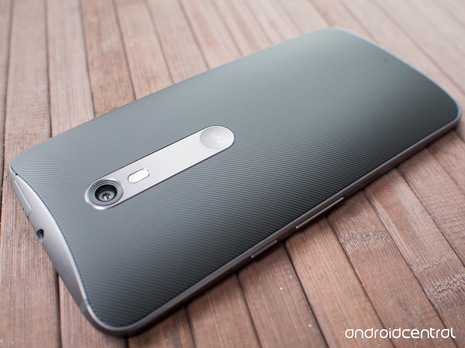 moto_x_pure_left.jpg