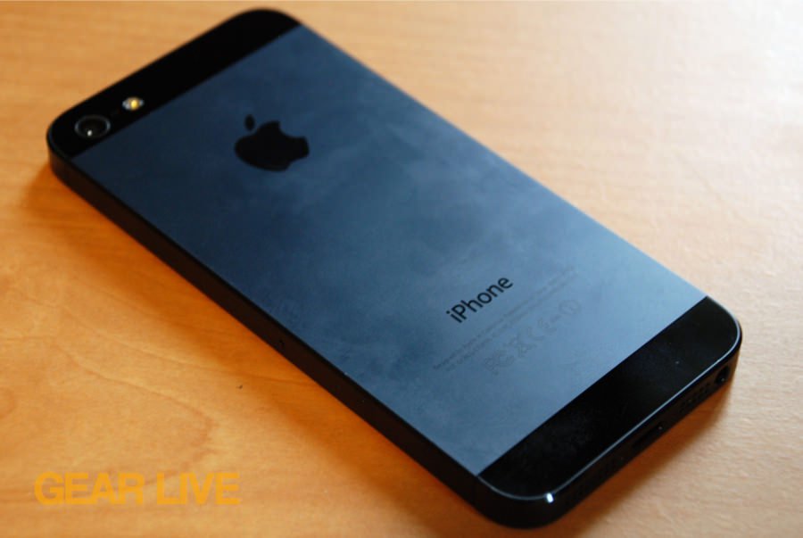 iphone_5_black_and_slate_008.jpg