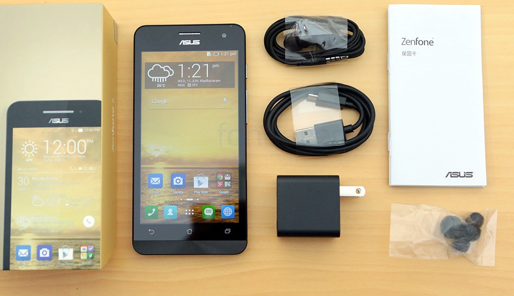 asus_zenfone_5_unboxing_2.jpg