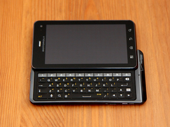 droid3_keyboard_575.jpg